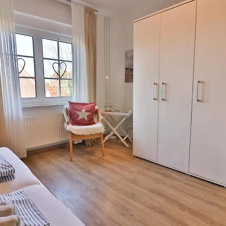 Apartment Strandhaus Blume