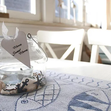 아파트 Strandhaus Blume *