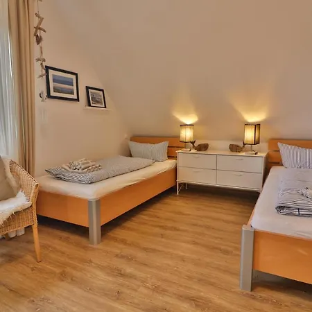 Strandhaus Blume 아파트 랑에오그